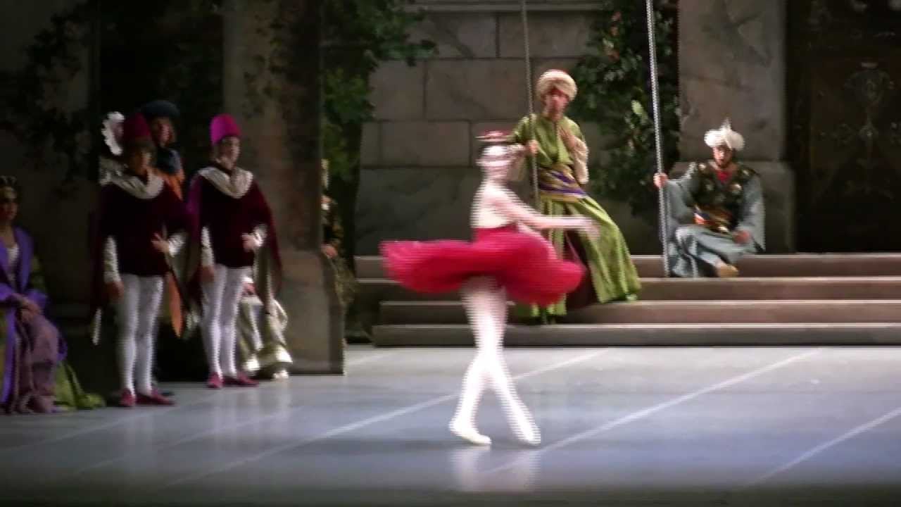 Raymonda - Olesia Novikova - Act II variation