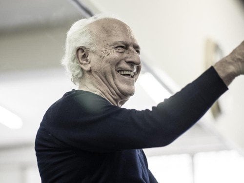 Walter Venditti: the 84-year-old ballet teacher who keeps Milan on its toes