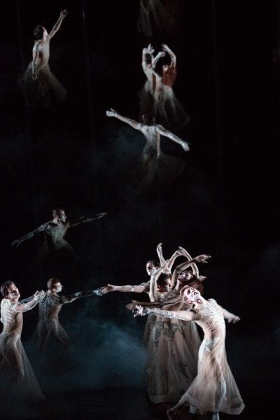 tisci dancers