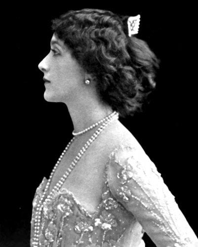 The face of a soprano: Fornasetti’s obsession with Lina Cavalieri