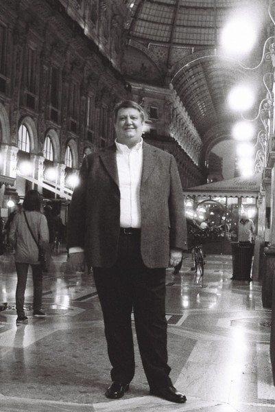 Ambrogio Maestri in Milans Galleria photo Roberto Recanatesi Ambrogio Maestri in Milans Galleria photo Roberto Recanatesi