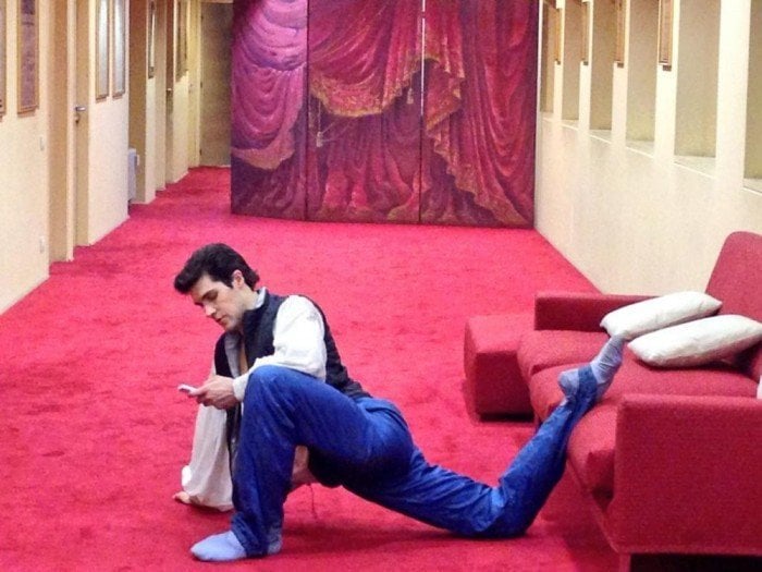 Roberto Bolle stretching outside the press offices Roberto Bolle stretching outside the press offices