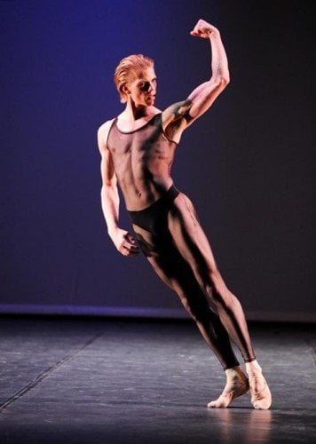 Two pieces for HET choreographed by Hans van Manen with Marijn Rademaker photo Stuttgarter Ballet Two pieces for HET choreographed by Hans van Manen with Marijn Rademaker - photo Stuttgarter Ballet
