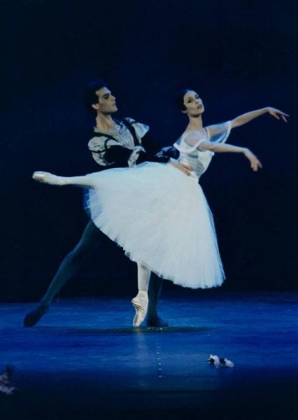 Paul Chalmer with Susan Jaffe in Giselle Arena di Verona Paul Chalmer with Susan Jaffe in Giselle Arena di Verona