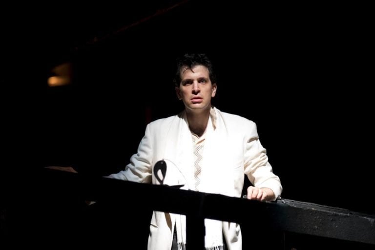 Luca Pisaroni as Leporello in Don Giovanni at Glyndebourne   photo by Bill Cooper