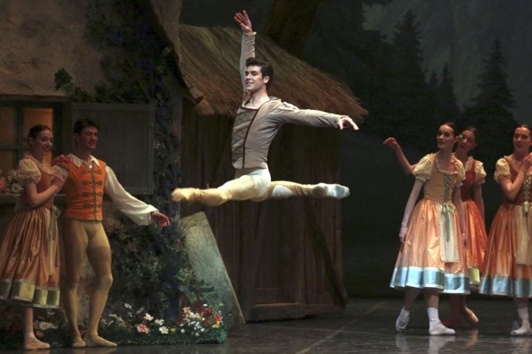 Roberto Bolle, photo by Brescia e Armisano, Teatro alla Scala