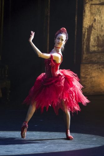 Emma Maguire in Sweet Violets, The Royal Ballet © ROH Bill Cooper, 2012