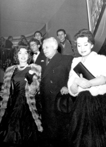 Maria Callas La Scalas Intendant Antonio Ghiringhelli and Giovanna Lomazzi leaving the premiere of La Dolce Vita in Milan 1960 Maria Callas, La Scala's Intendant Antonio Ghiringhelli, and Giovanna Lomazzi leaving the premiere of La Dolce Vita in Milan, 1960