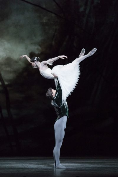 Giselle with Alexander Campbell as Albrecht and Francesca Hayward as Giselle. © ROH Helen Maybanks 2018 2 Giselle with Alexander Campbell as Albrecht and Francesca Hayward as Giselle. © ROH, Helen Maybanks 2018 (2)