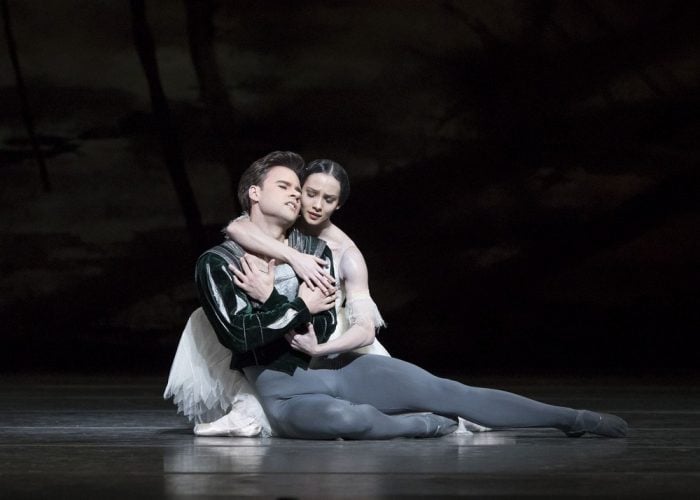 Giselle with Alexander Campbell as Albrecht and Francesca Hayward as Giselle. © ROH Helen Maybanks 2018 Giselle with Alexander Campbell as Albrecht and Francesca Hayward as Giselle. © ROH, Helen Maybanks 2018