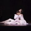 Manon with Francesca Hayward as Manon and Federico Bonelli as Des Grieux ©ROH, 2018, photo by Bill Cooper (2)