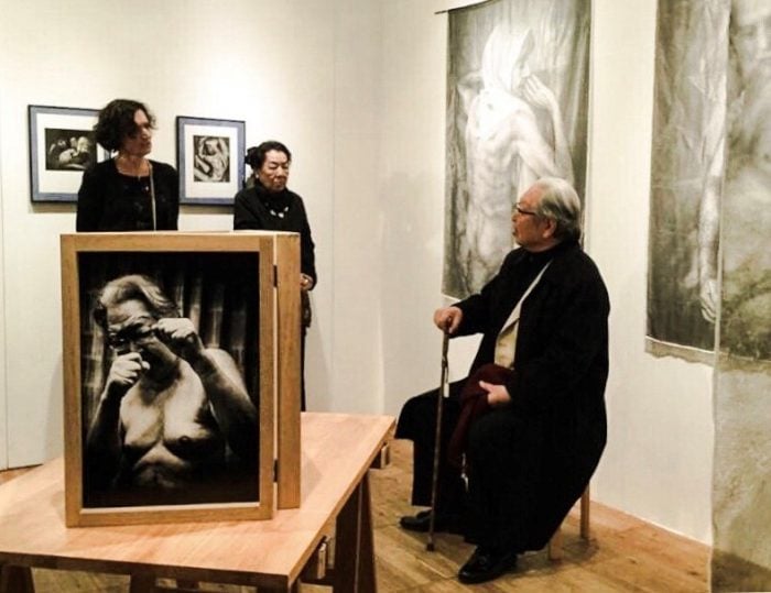 Barbara Luisi with Eikoh Hosoe at the Roonee 247 Fine Arts Gallery in Japan Barbara Luisi with Eikoh Hosoe at the Roonee 247 Fine Arts Gallery in Japan