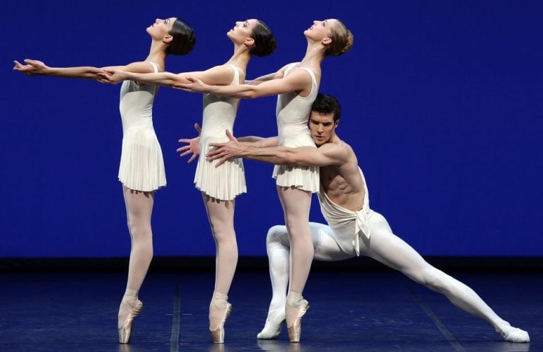 Apollo choreography by George Balanchine© The George Balanchine Trust   Roberto Bolle  Nicoletta Manni Martina Arduino Virna Toppi, photo by  Brescia e Amisano Teatro alla Scala
