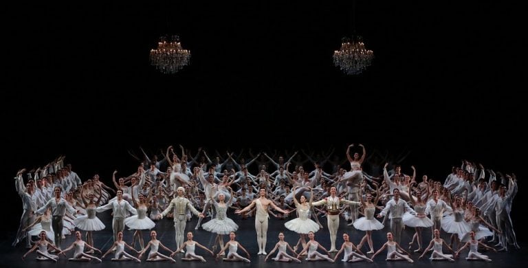 Serata Nureyev Défilé finale, photo by Brescia e Amisano, Teatro alla Scala