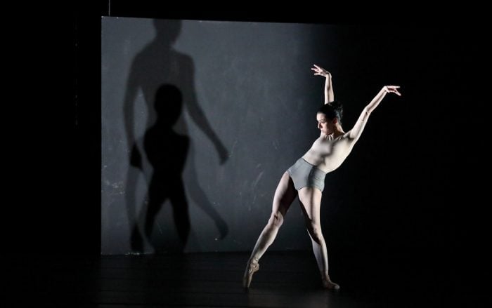 Portrait Wayne McGregor, Kairos with Ivy Amista © Wilfried Hoesl