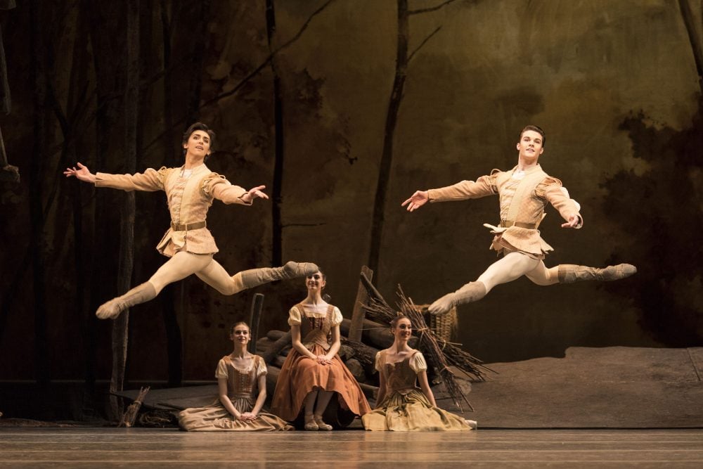 Giselle. Téo Dubreuil and David Donnelly in the Pas de Six. ©ROH 2018. Photographed by Helen Maybanks Giselle. Téo Dubreuil and David Donnelly in the Pas de Six. ©ROH, 2018. Photographed by Helen Maybanks