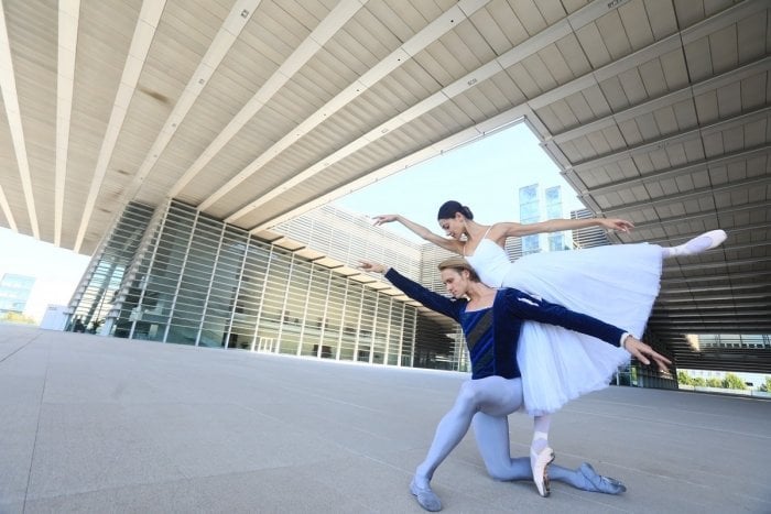 La Scala in Tianjin Nicoletta Manni and Timofej Anrdijashenko in front of the Grand Theatre photo by Chao Duan La Scala in Tianjin - Nicoletta Manni and Timofej Anrdijashenko in front of the Grand Theatre, photo by Chao Duan