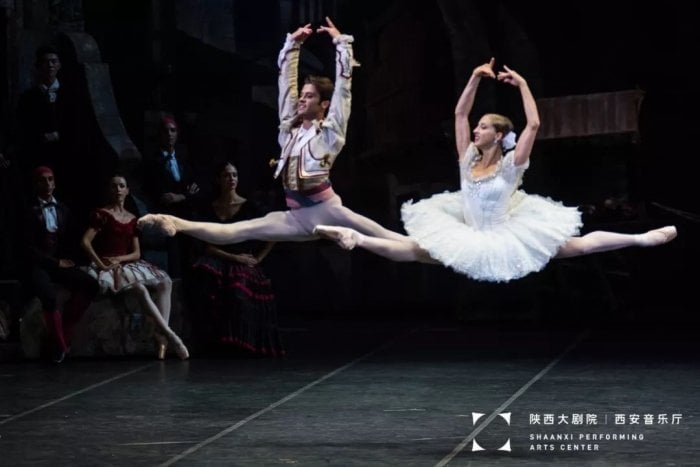 La Scala in Xian with Don Quixote with Virna Toppi and Claudio Coviello photo by Wang Ning 02 La Scala in Xi'an with Don Quixote with Virna Toppi and Claudio Coviello, photo by Wang Ning-02