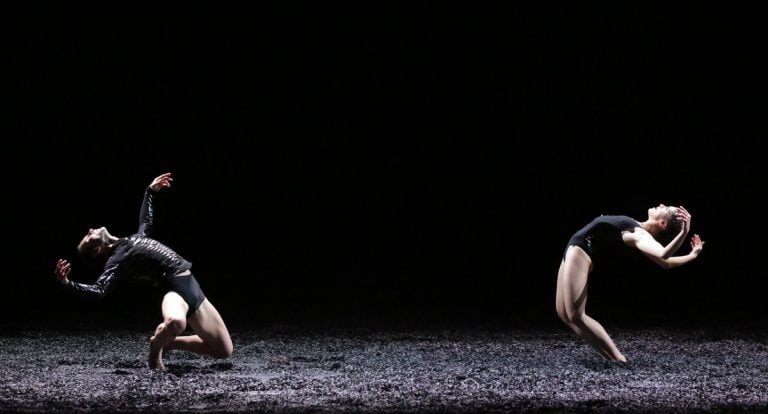 Winterreise by Angelin Preljocaj, photo by Brescia and Amisano with Marco Messina and Alessandra Vassallo