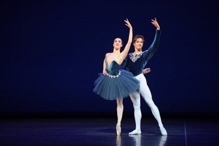 Alice Bellini and Shale Wagman performing Grand Pas Classique %C2%A9 Laurent Liotardo Alice Bellini and Shale Wagman performing Grand Pas Classique © Laurent Liotardo