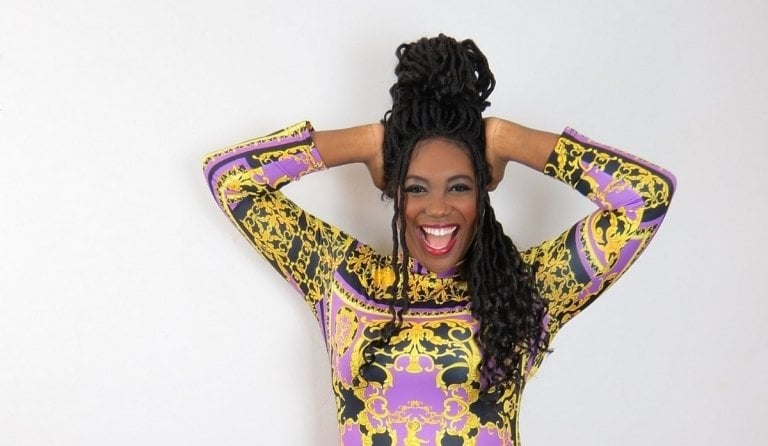 Angel Blue photographed by Michelle Dudley Photography crop