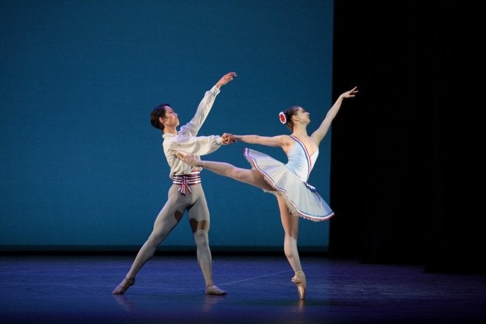 Rentaro Nakaaki and Julia Conway dancing Flames of Paris %C2%A9 Laurent Liotardo Rentaro Nakaaki and Julia Conway dancing Flames of Paris © Laurent Liotardo