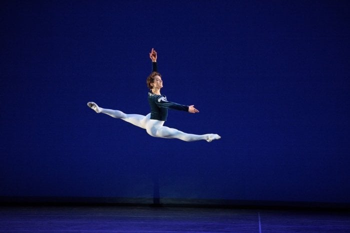 Shale Wagman performing Grand Pas Classique %C2%A9 Laurent Liotardo Shale Wagman performing Grand Pas Classique © Laurent Liotardo
