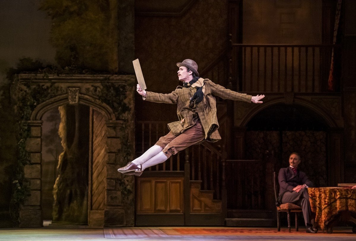 Enigma Variations. Calvin Richardson as WMB. ©ROH 2019. Photographed by Tristram Kenton. Enigma Variations. Calvin Richardson as WMB. ©ROH, 2019. Photographed by Tristram Kenton.