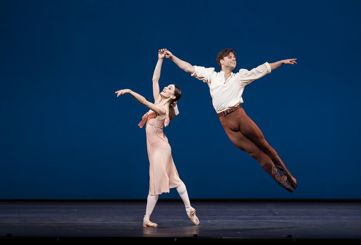 Dances at a Gathering. Marianela Nunez and Alexander Campbell. %C2%A9ROH 2020. Photographed by Bill Cooper. Dances at a Gathering. Marianela Nunez and Alexander Campbell. ©ROH, 2020. Photographed by Bill Cooper.