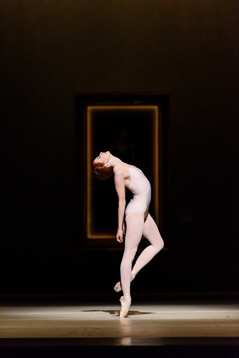 Strapless. Lauren Cuthbertson as Amélie Gautreau. © ROH 2016. Photographed by Bill Cooper Strapless. Lauren Cuthbertson as Amélie Gautreau. © ROH, 2016. Photographed by Bill Cooper