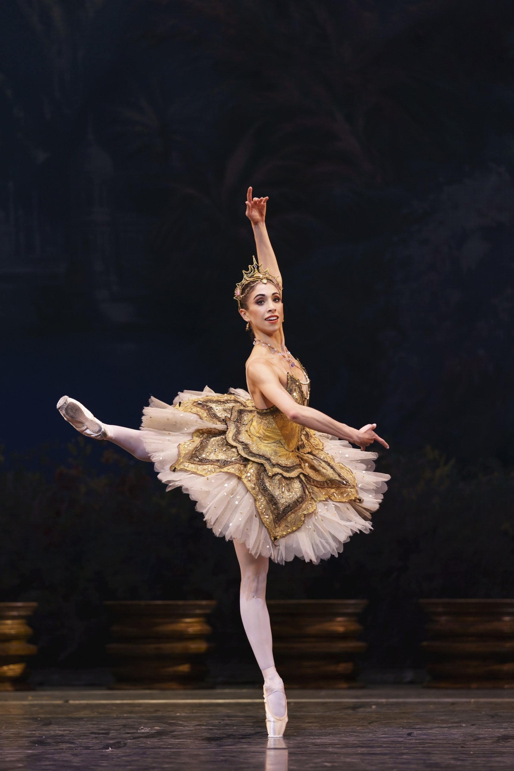 Yasmine Naghdi as Gamzatti in La Bayadère The Royal Ballet © 2018 ROH. Photographed by Bill Cooper scaled LA BAYADERE The Royal Ballet ROH Covent Garden, Solor; Steven McRae, Gamzatti; Yasmine Naghdi, Nikiya; Akane Takada, The High Brahmin; Alastair Marriott,