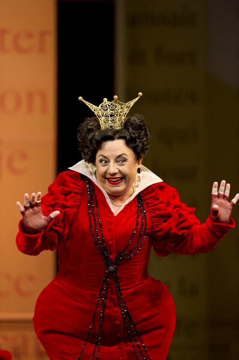 Cendrillon. Ewa Podles as Madame de la Haltiere. c ROH Bill Cooper 2011. Cendrillon. Ewa Podles as Madame de la Haltiere. (c) ROH, Bill Cooper, 2011.