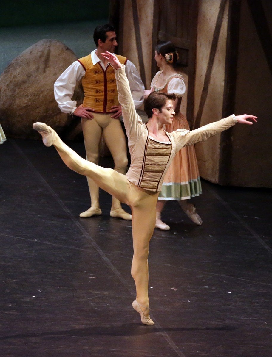Giselle Claudio Coviello photo Brescia e Amisano © Teatro alla Scala Giselle, Claudio Coviello photo Brescia e Amisano © Teatro alla Scala