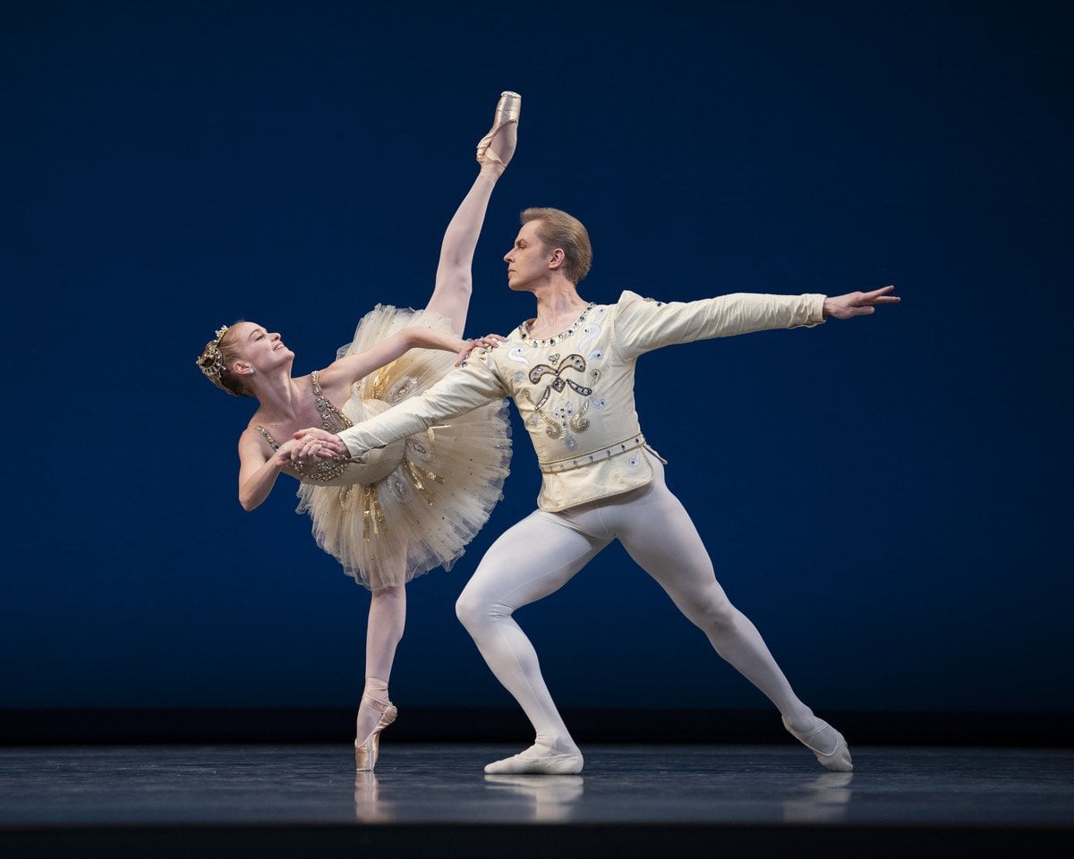 Sasha De Sola and Tiit Helimets in the finale from Balanchines Diamonds Choreography by George Balanchine © The Balanchine Trust Photo © Erik Tomasson Sasha De Sola and Tiit Helimets in the finale from Balanchine's Diamonds, Choreography by George Balanchine © The Balanchine Trust; Photo © Erik Tomasson