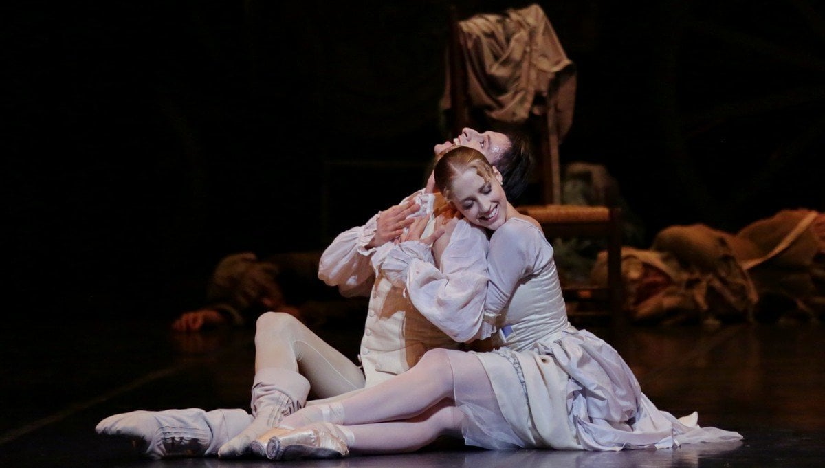 Virna Toppi and Marco Agostino in Manon photo by Brescia e Amisano Teatro all Scala Virna Toppi and Marco Agostino in Manon, photo by Brescia e Amisano, Teatro alla Scala
