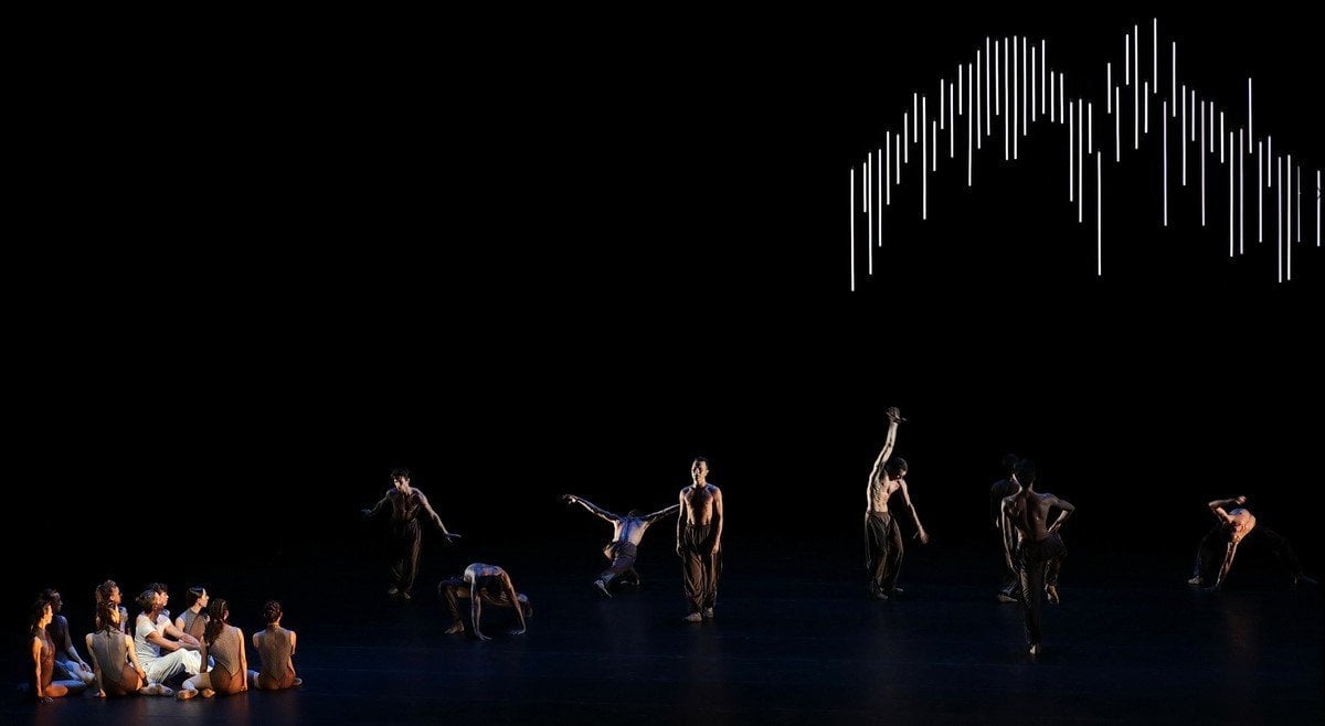 BIRDS WALKING ON WATER Mick Zeni and company photo by Brescia e Amisano ©Teatro alla Scala 11 BIRDS WALKING ON WATER - Mick Zeni and company, photo by Brescia e Amisano ©Teatro alla Scala (11)