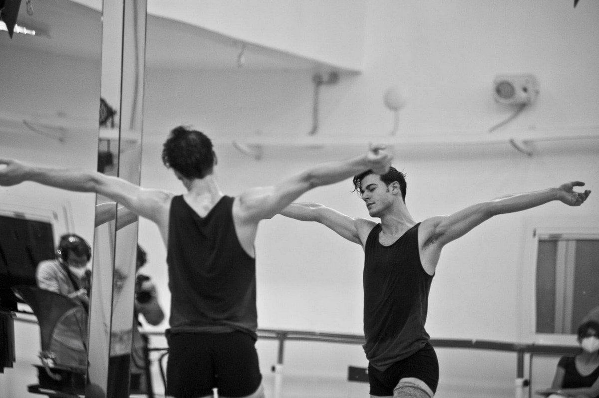 Davide Dato rehearses Uwe Scholzs Rite of Spring © Giuseppe Distefano 8 Davide Dato rehearses Uwe Scholz’s Rite of Spring © Giuseppe Distefano - 8