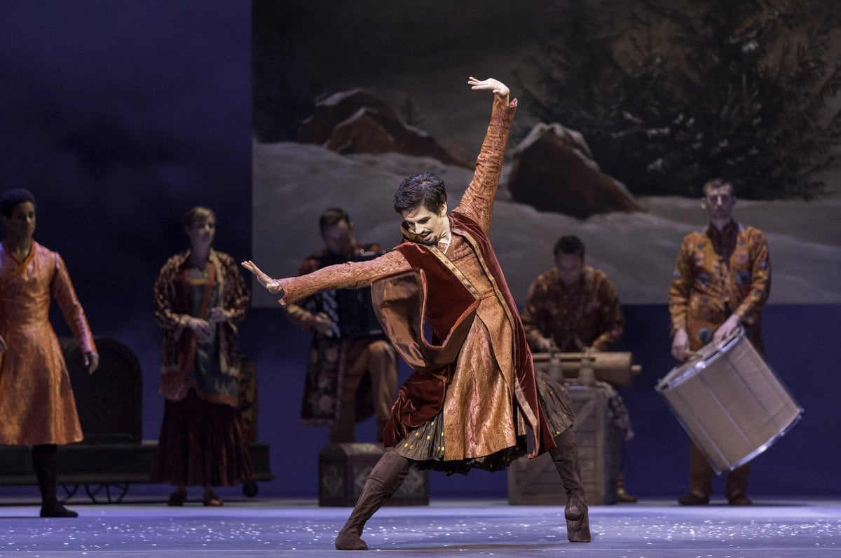 Federico Bonelli as Polixenes in The Winters Tale The Royal Ballet © ROH Johan Persson 2014 Federico Bonelli as Polixenes in The Winter's Tale, The Royal Ballet, © ROH Johan Persson 2014