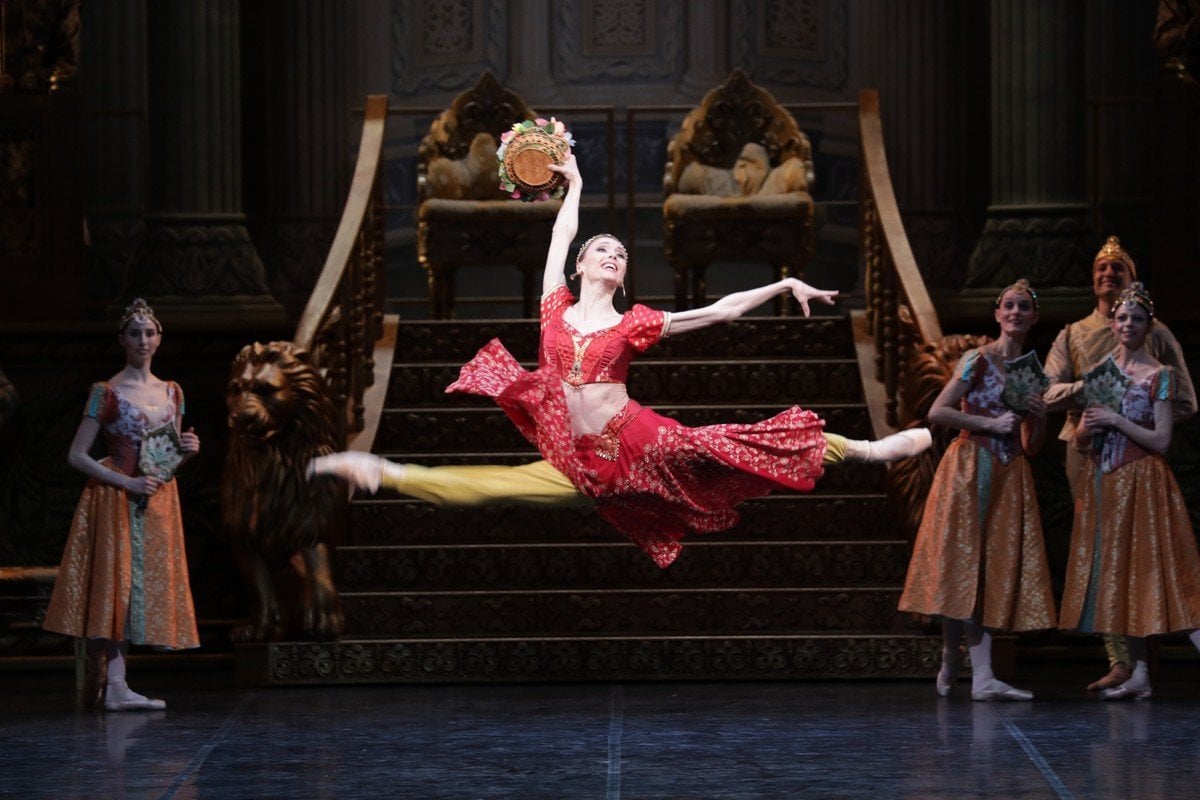 10 La Bayadere with Svetlana Zakharovaphoto by Brescia e Amisano ©Teatro alla Scala 10 - La Bayadère, with Svetlana Zakharova,photo by Brescia e Amisano ©Teatro alla Scala