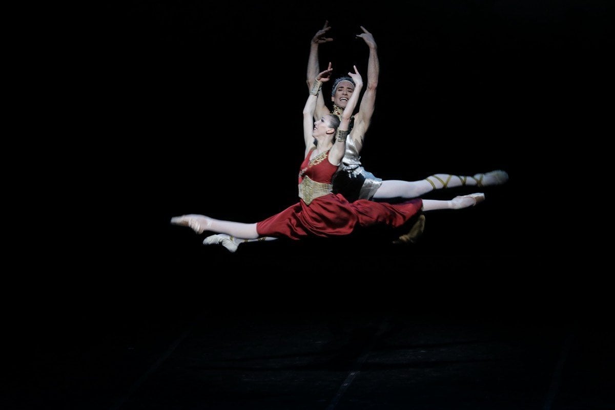 02 Sylvia choreography by Manuel Legris photo by Brescia e Amisano ©Teatro alla Scala 2022 Maria Celeste Losa Gabriele Corrado 02 - Sylvia - choreography by Manuel Legris - photo by Brescia e Amisano ©Teatro alla Scala 2022 - Maria Celeste Losa, Gabriele Corrado