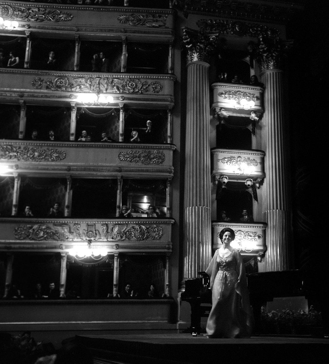 Concerto 24 May 1974 photo by Erio Piccagliani © Teatro alla Scala Concerto 24 May 1974, photo by Erio Piccagliani © Teatro alla Scala