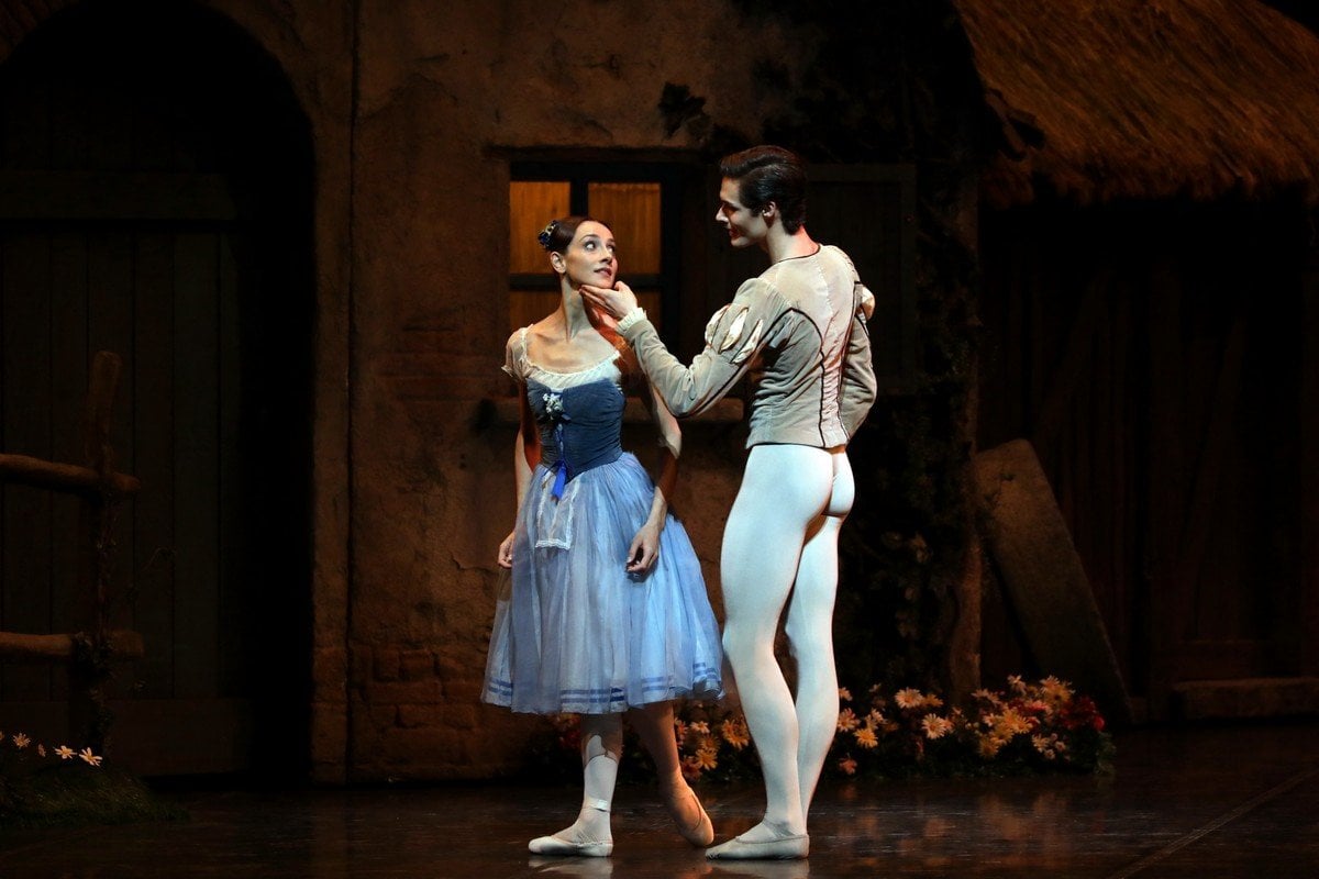 01 Giselle Nicoletta Manni and Jacopo Tissi photo Brescia and Amisano © Teatro alla Scala 2022 01 - Giselle - Nicoletta Manni and Jacopo Tissi, photo Brescia and Amisano © Teatro alla Scala 2022