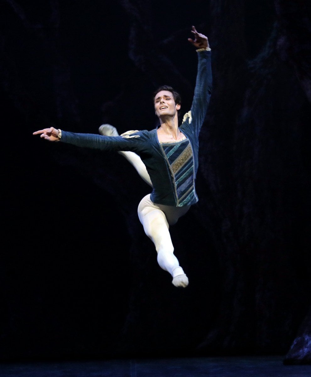 24 Giselle Jacopo Tissi photo Brescia and Amisano © Teatro alla Scala 2022 24 - Giselle - Jacopo Tissi, photo Brescia and Amisano © Teatro alla Scala 2022