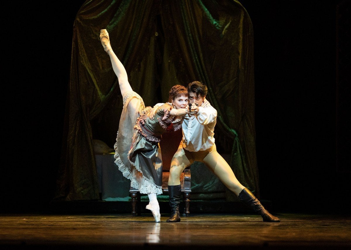 Mayerling. Natalia Osipova as Mary Vetsera and Ryoichi Hirano as Rudolf %C2%A9 ROH 2018. Ph. by Helen Maybanks Mayerling. Natalia Osipova as Mary Vetsera and Ryoichi Hirano as Rudolf © ROH, 2018. Ph. by Helen Maybanks