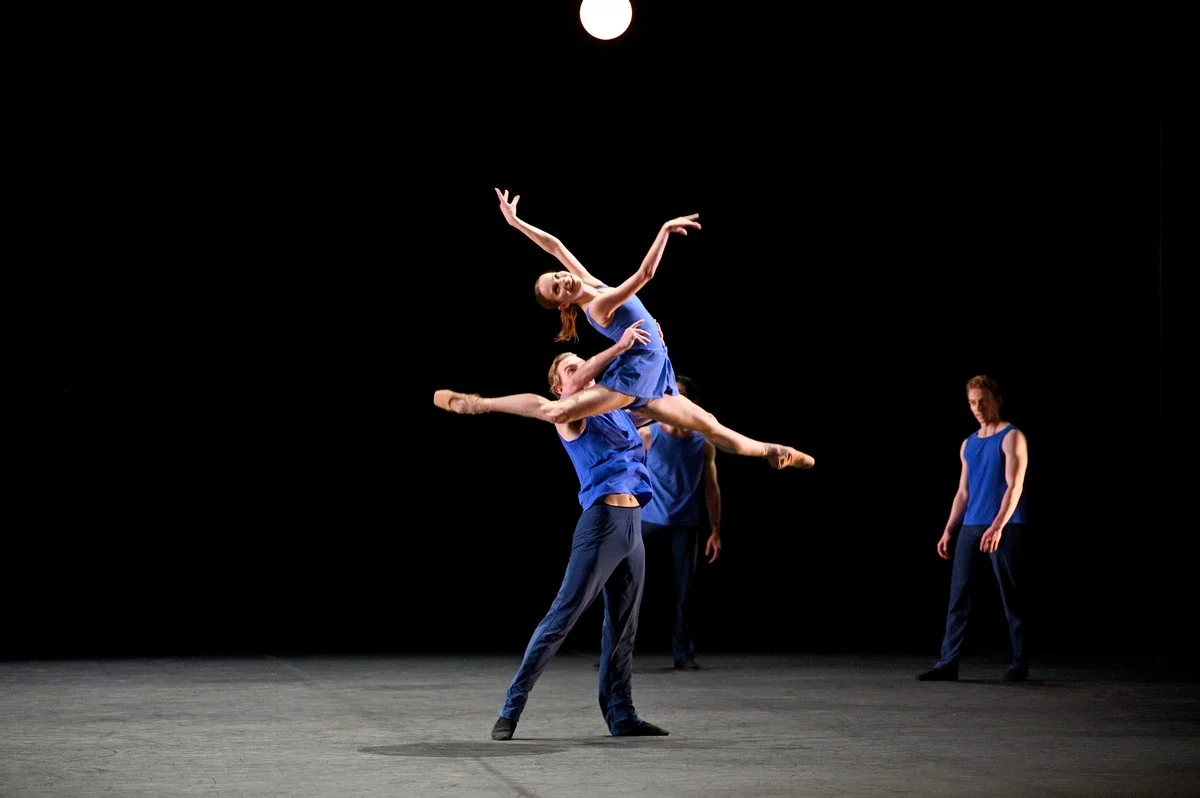 5 Katja Khaniukova and Henry Dowden in Take Five Blues by Stina Quagebeur © Laurent Liotardo jpg 5 - Katja Khaniukova and Henry Dowden in Take Five Blues by Stina Quagebeur © Laurent Liotardo