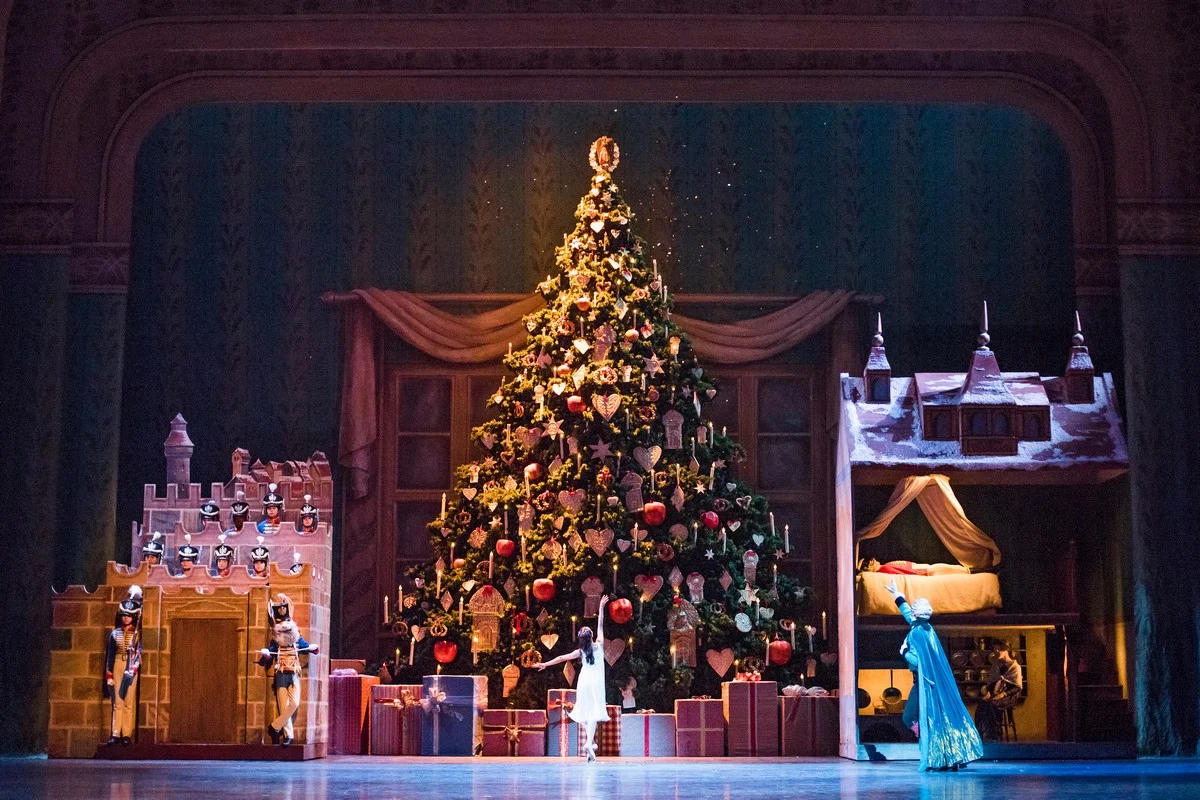 Production photo of The Nutcracker The Royal Ballet ©2015 ROH. Photograph by Tristram Kenton 3 jpg Production photo of The Nutcracker, The Royal Ballet ©2015 ROH. Photograph by Tristram Kenton (3)