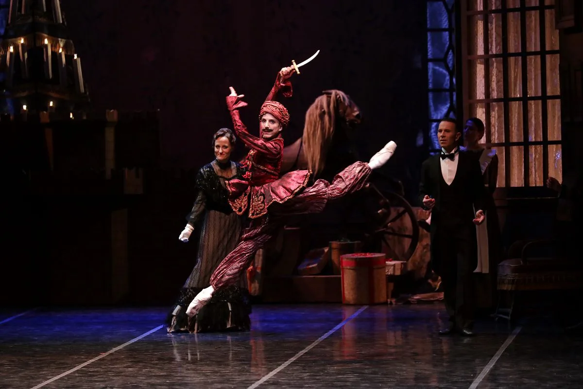09 Nutcracker with Vittoria Valerio. Photo by Brescia e Amisano ©Teatro alla Scala jpg 09 - Nutcracker with Vittoria Valerio. Photo by Brescia e Amisano ©Teatro alla Scala