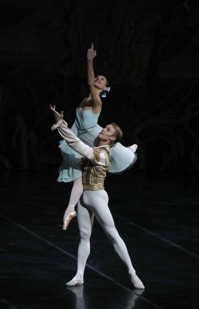 23 Nutcracker with Nicoletta Manni and Timofej Andrijashenko. Photo by Brescia e Amisano ©Teatro alla Scala jpg 23 - Nutcracker with Nicoletta Manni and Timofej Andrijashenko. Photo by Brescia e Amisano ©Teatro alla Scala