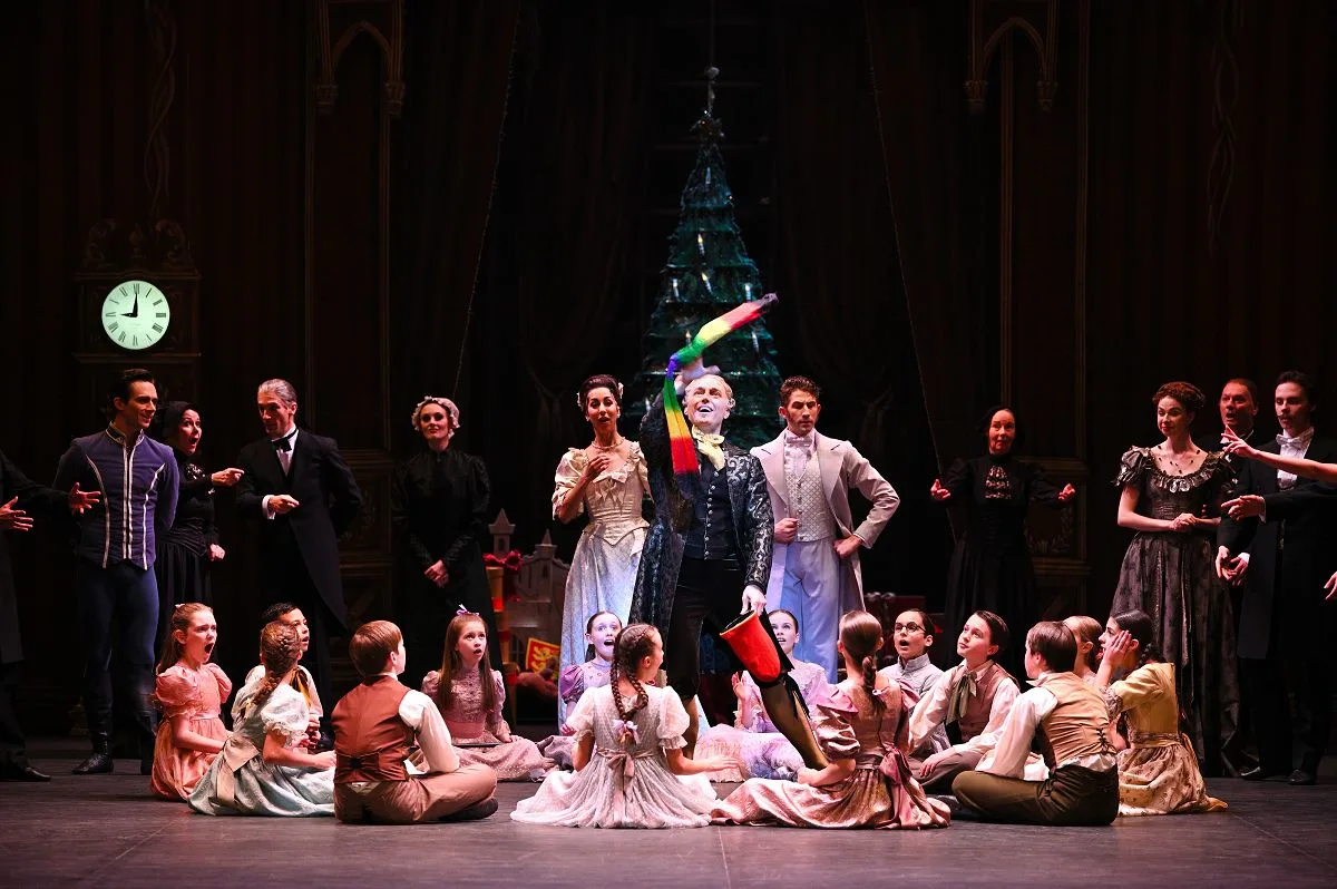 English National Ballet in Nutcracker © Laurent Liotardo 3 jpg English National Ballet in Nutcracker © Laurent Liotardo 3