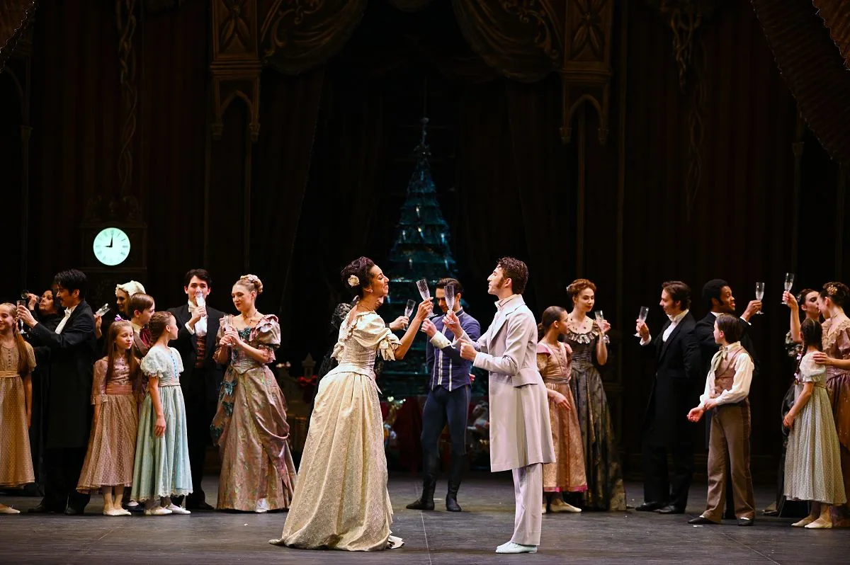 English National Ballet in Nutcracker © Laurent Liotardo 4 jpg English National Ballet in Nutcracker © Laurent Liotardo 4